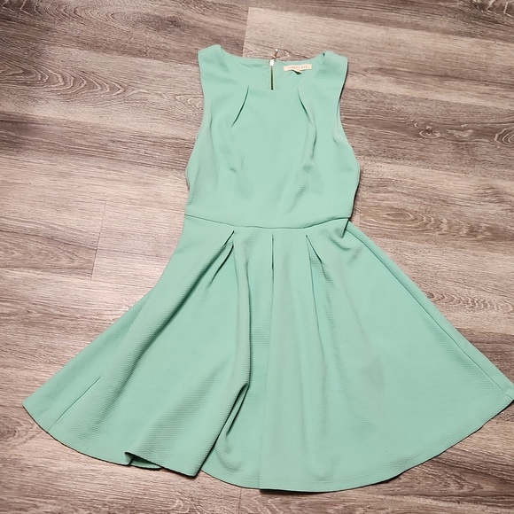 Copper Key Dresses & Skirts - Mint green sleeveless dress sz XS